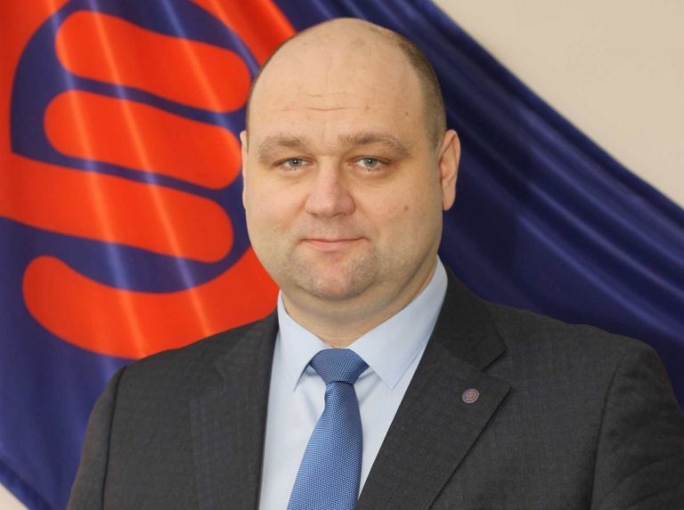 Олег Козачук, глава “Хмельницкоблэнерго”: “Госкомпании могут и должны быть эффективными”